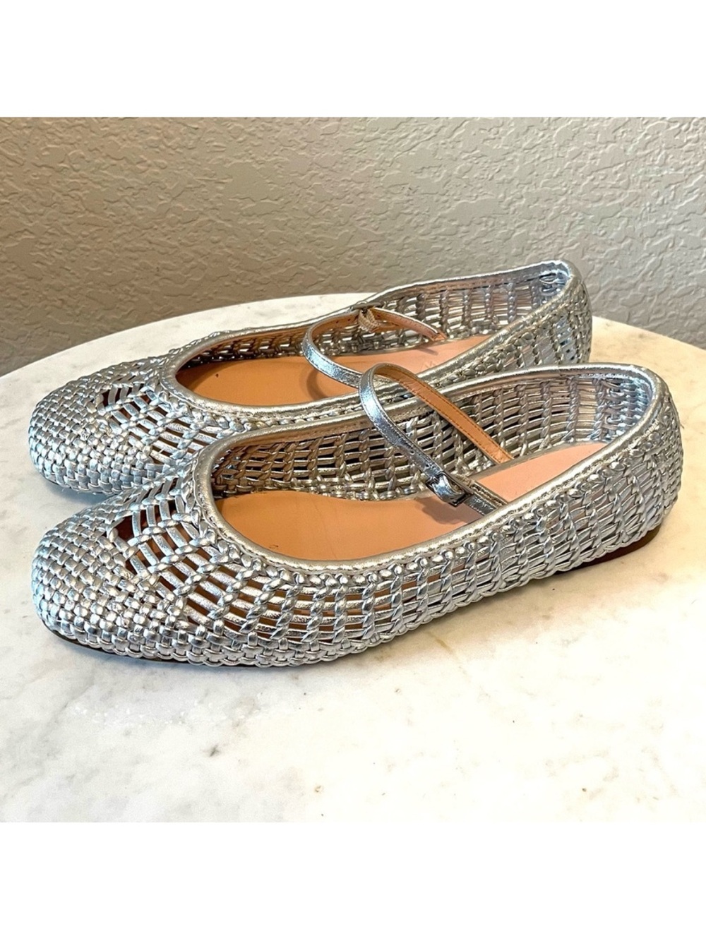J. CREW Quinn Woven Leather Mary Jane’s‎ in Metallic Silver Size 6 1/2 - Picture 3 of 8